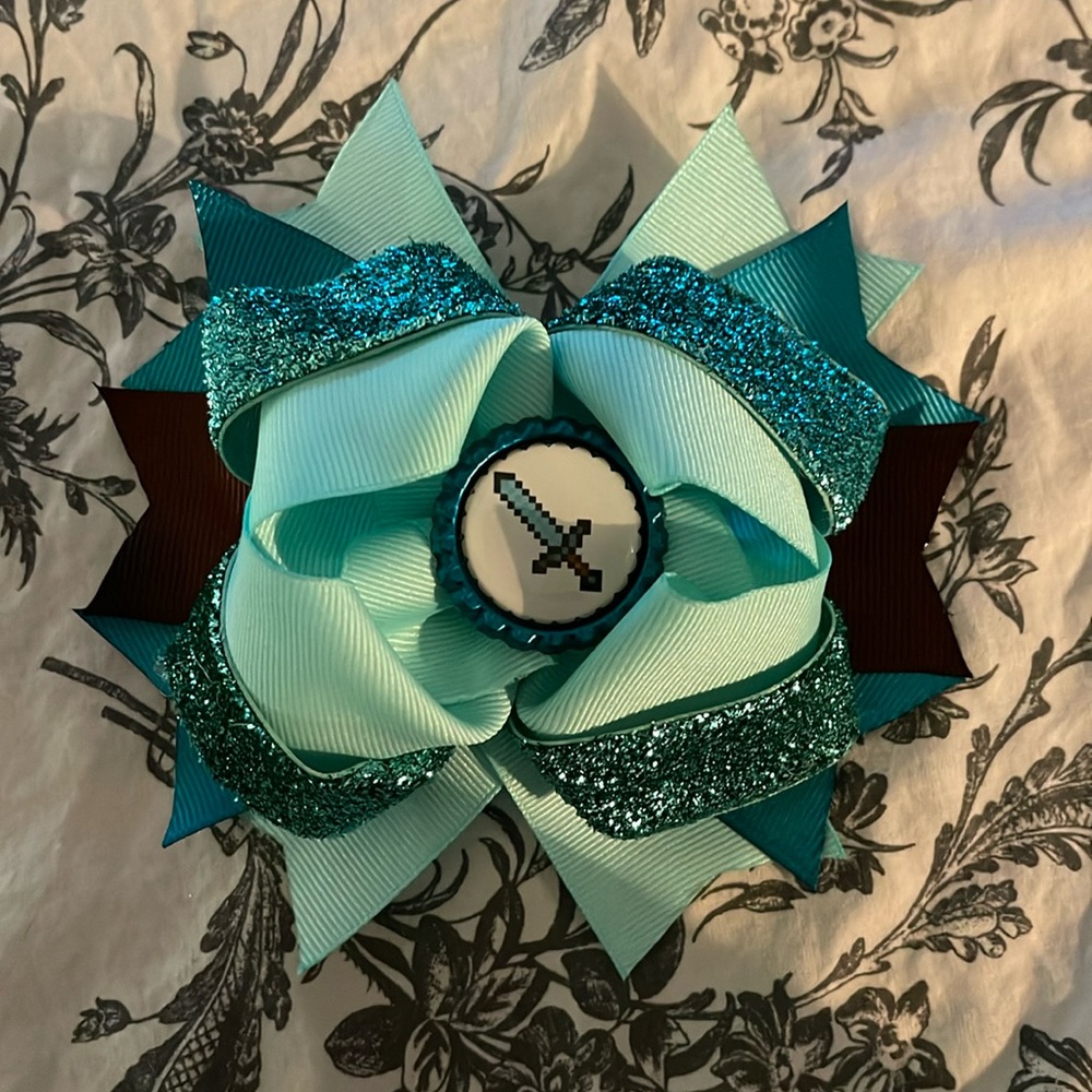 Minecraft inspired hair bow